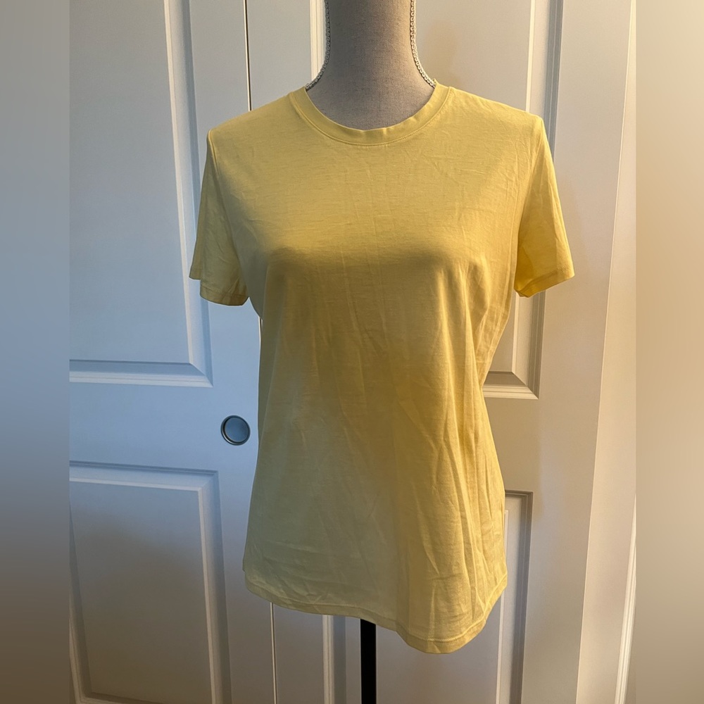 🧡💚 Vince Soft Yellow Short Sleeve Pima Cotton T Shirt Size Large